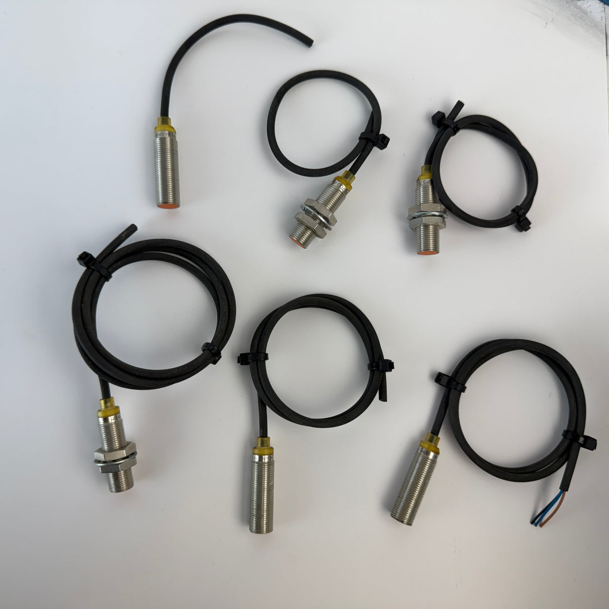 LOT OF 6 ifm IFS700 IFB3004BANKG/2M/PUR Inductive Proximity Sensors M12 NPN