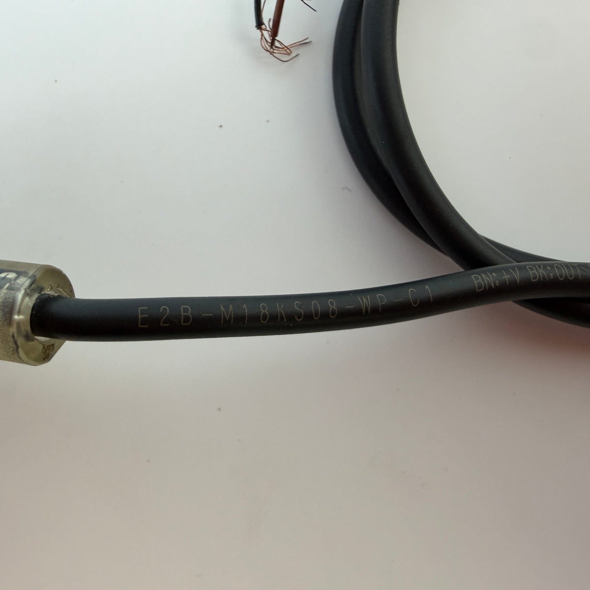 Omron E2B-M18KS08-WP-C1 Inductive Proximity Sensor M18 NPN NO 8mm – 60cm Cable