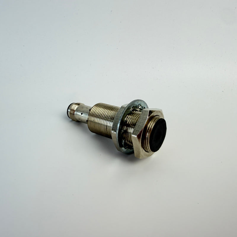 OMRON E2B-M18KS08-M1-B1 Inductive Proximity Sensor M18 8mm PNP NO M12