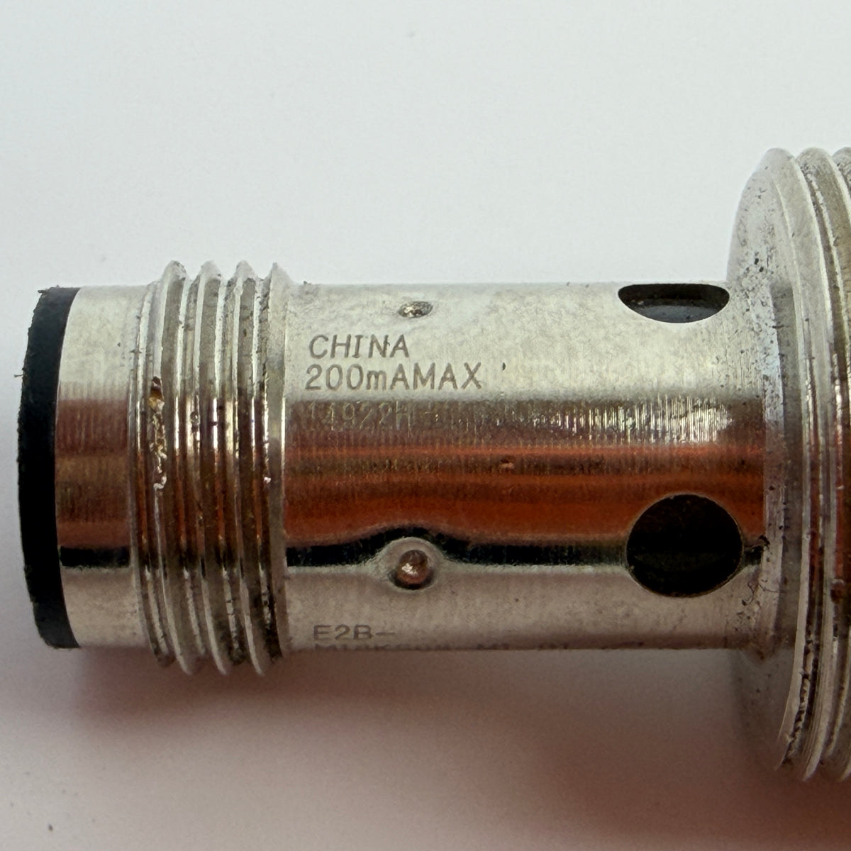OMRON E2B-M18KS08-M1-B1 Inductive Proximity Sensor M18 8mm PNP NO M12