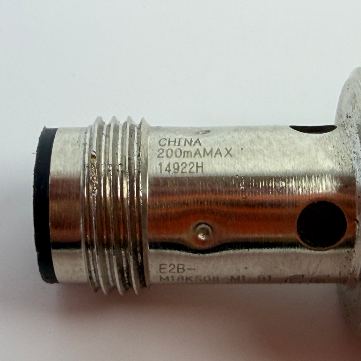 OMRON E2B-M18KS08-M1-B1 Inductive Proximity Sensor M18 8mm PNP NO M12