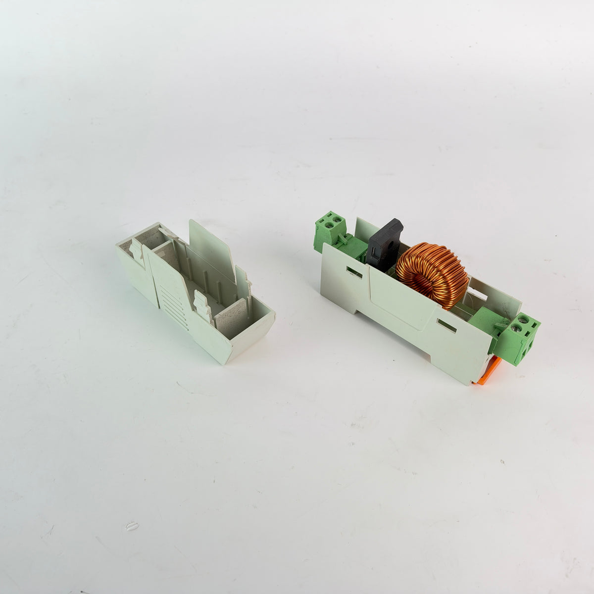 ELME 800µH DC Choke & Schottky Diode Filter Module with SBL3040PT
