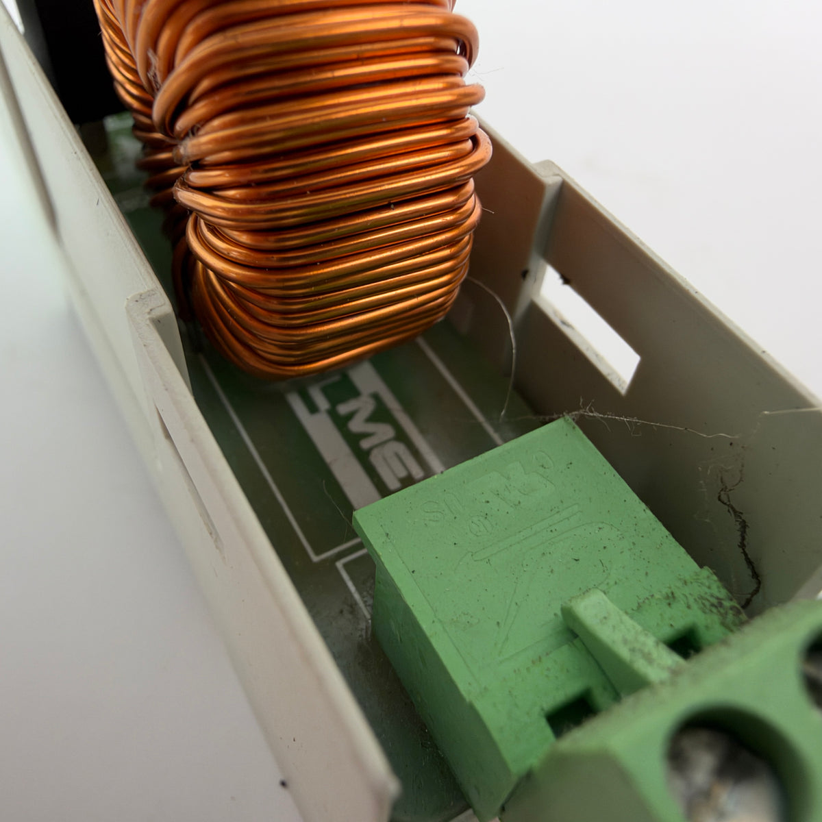 ELME 800µH DC Choke & Schottky Diode Filter Module with SBL3040PT
