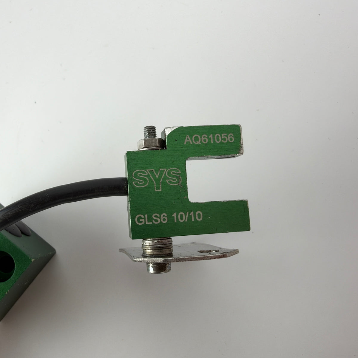SYS AQ61438 GLV6 Sensor Module with AQ61056 GLS6 10/10 Fork Sensor & 4m Cable