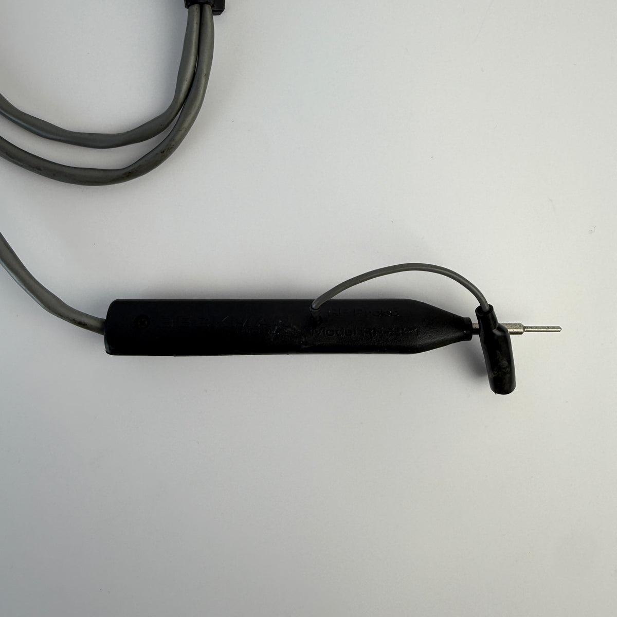 Beckman RF-221-22 RF Probe 2kHz-200MHz for 22MΩ Meters 85cm Cable