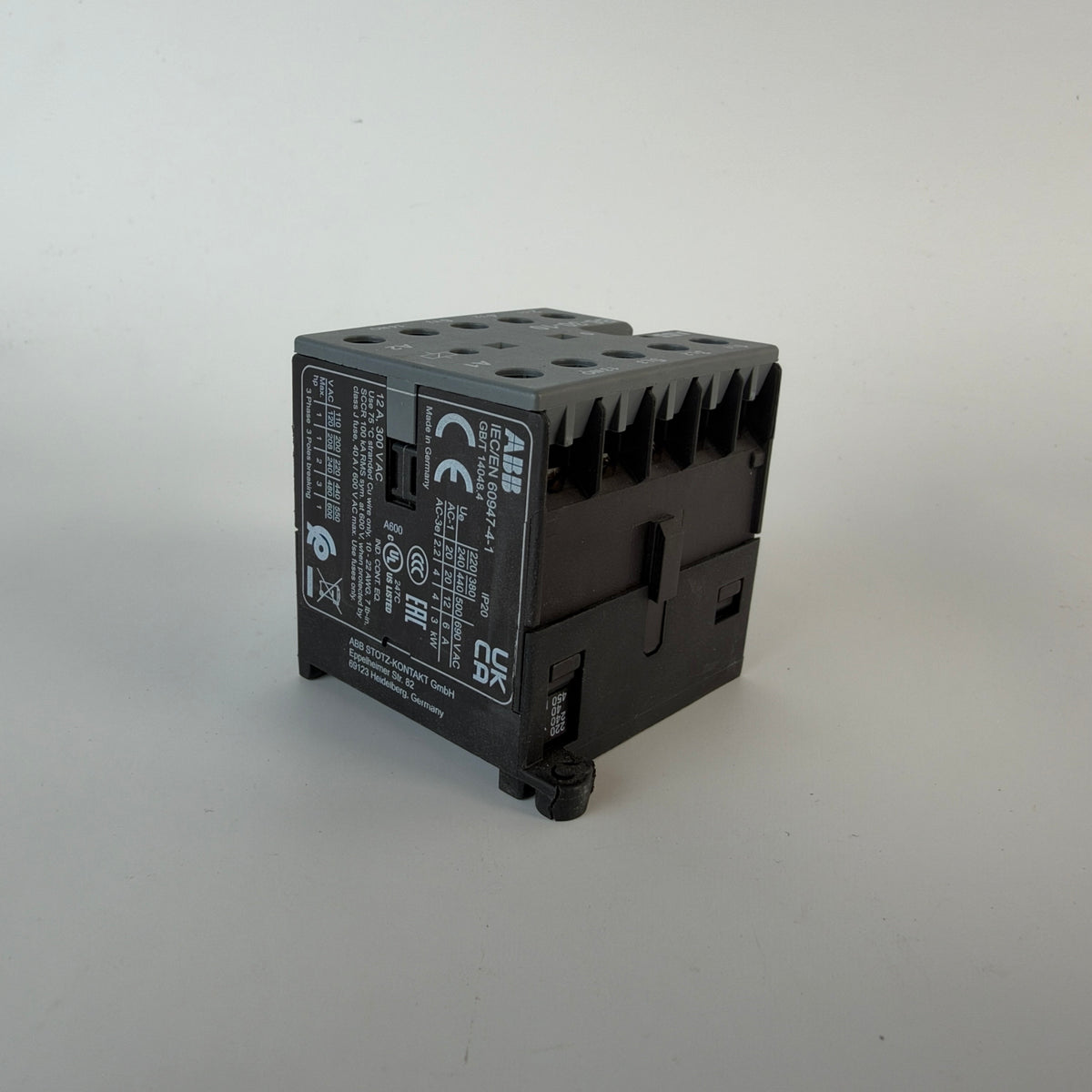 ABB B6-30-10 3-Pole Mini Contactor 4kW 20A with 1NO Auxiliary Contact
