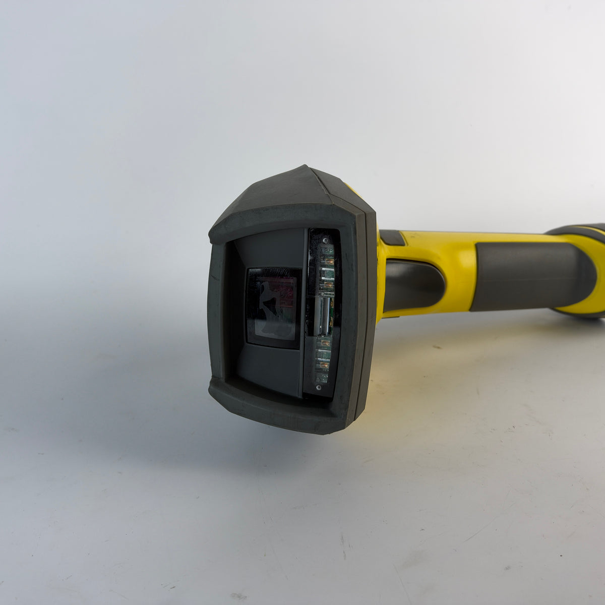 Cognex DataMan DM8050X Industrial Handheld 1D 2D DPM Barcode Reader RS-232