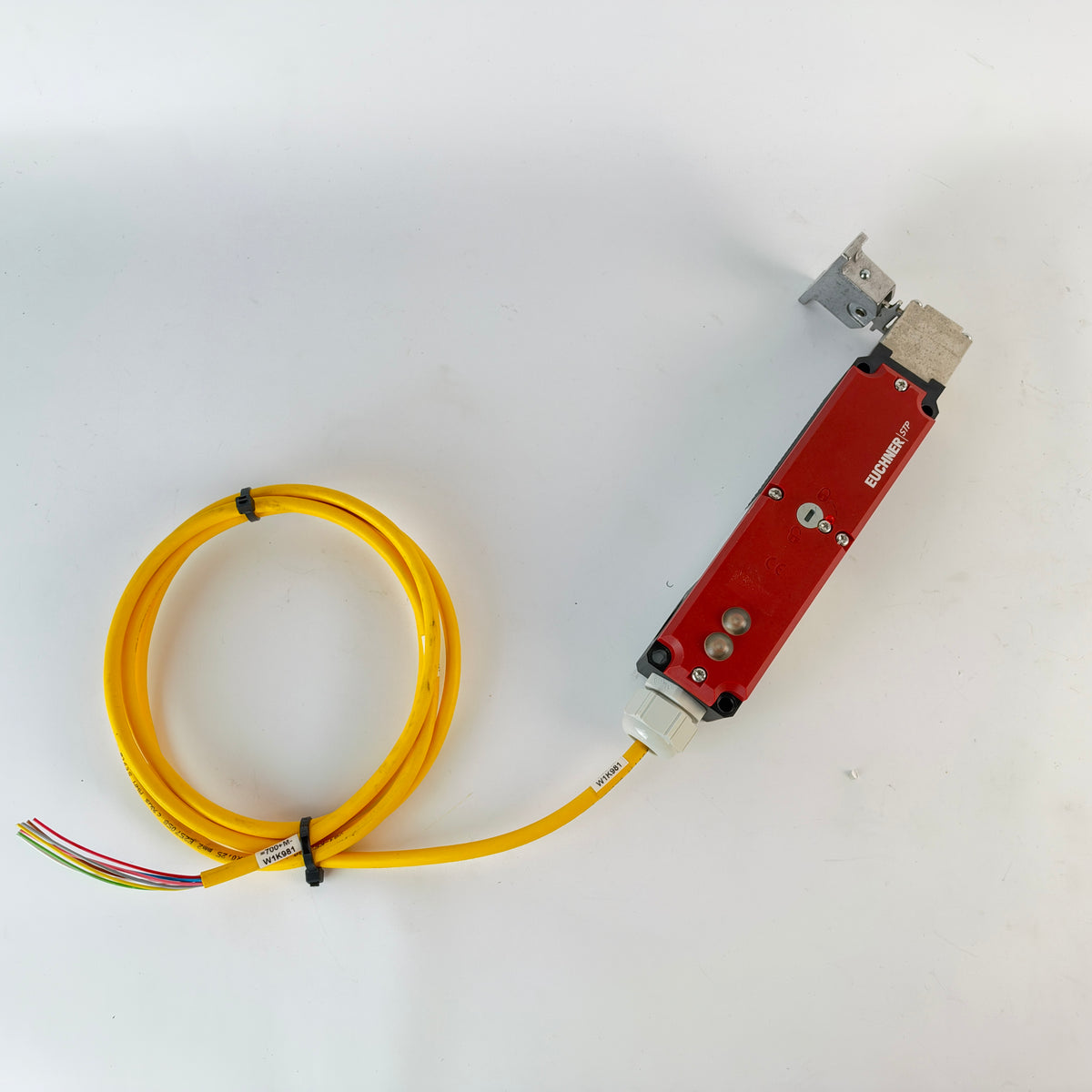 Euchner STP4A-2131A024L024M 091749 Safety Switch with Guard Locking & Actuator