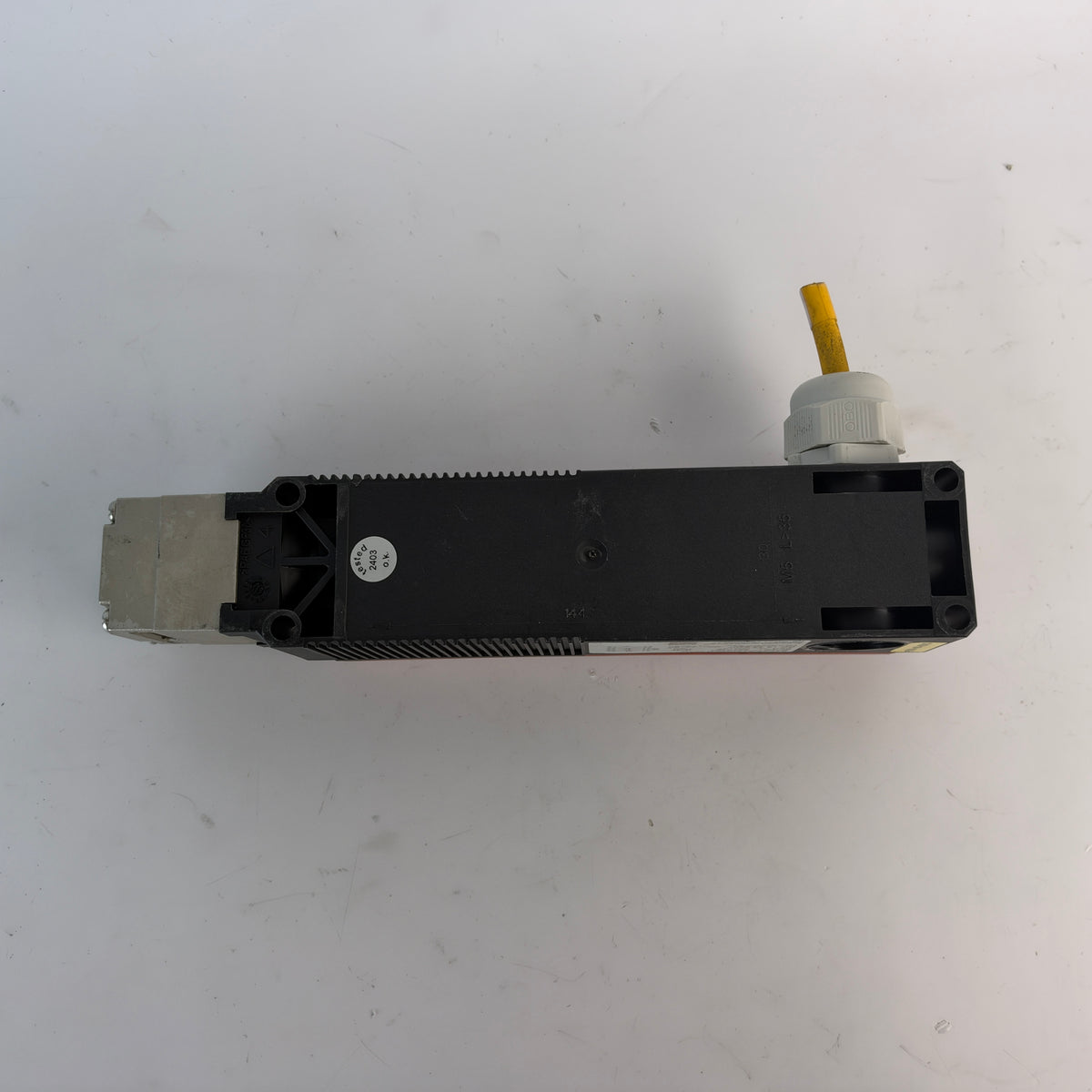 Euchner STP4A-2131A024L024M 091749 Safety Switch with Guard Locking