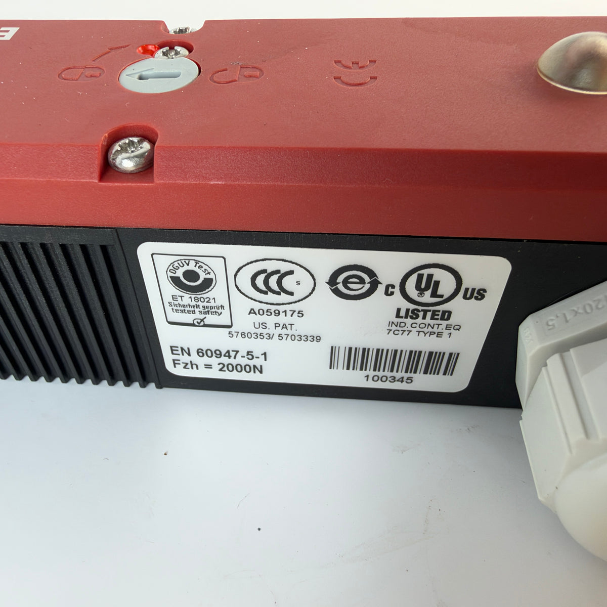 Euchner STP4A-2131A024L024M 091749 Safety Switch with Guard Locking & Actuator