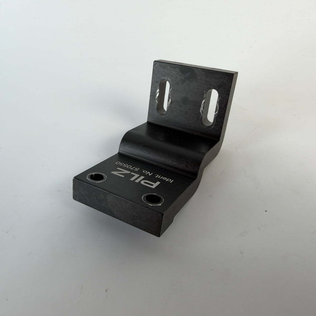 Pilz 570550 PSEN sl Swing Door Mounting Bracket for PSENslock