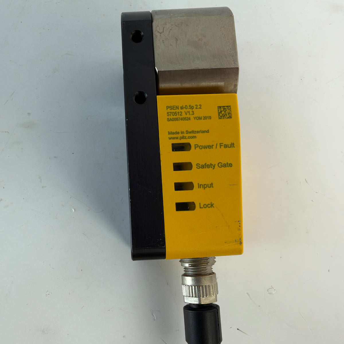Pilz PSEN sl-0.5p 2.2 570512 Safety Gate Locking Switch with 570521 Actuator & 4m Cable