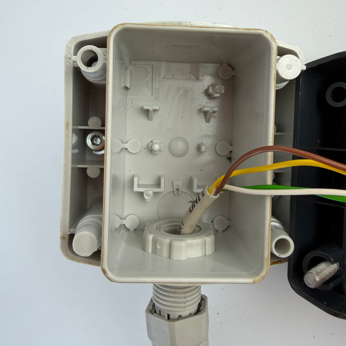 Lot of 4 Schneider Electric XAL Pilot Light Indicator Stations with Cables