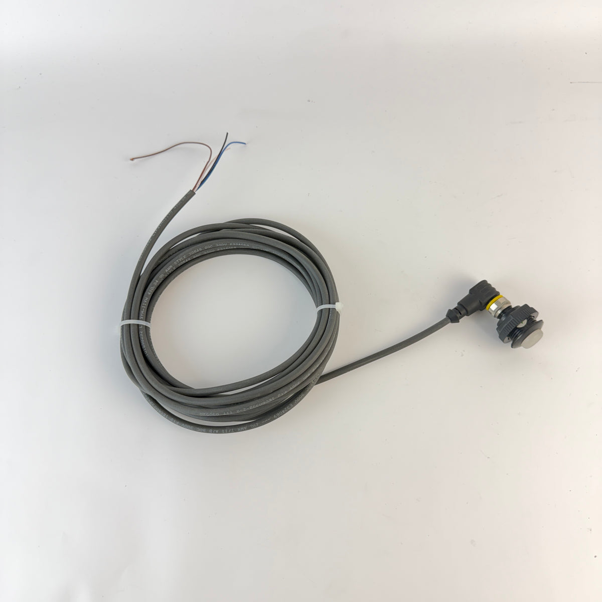 Banner S22LGRYPQ 3-Color LED Panel Mount Indicator 10-30VDC with TURCK 5m M12 Cable
