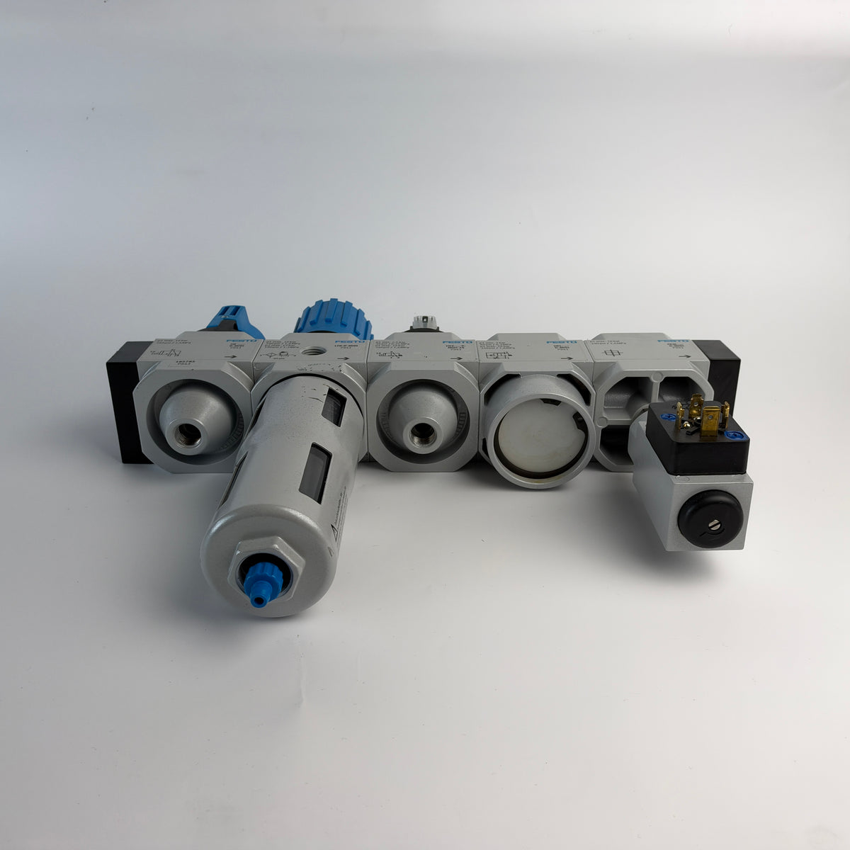 Festo D-MIDI Pneumatic Air Preparation Unit HE LFR HEE HEL FRM with PEV-1/4-B-OD Pressure Switch