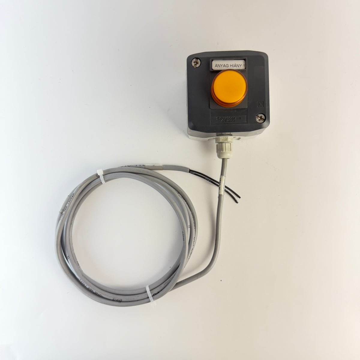 Lot of 2 Schneider Electric Harmony XALD Yellow/Amber Pilot Light Control Stations