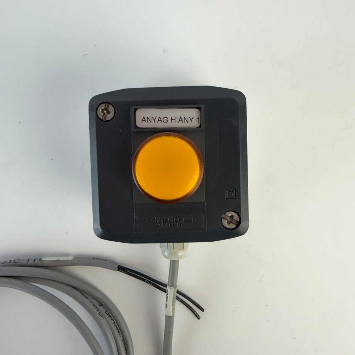 Lot of 2 Schneider Electric Harmony XALD Yellow/Amber Pilot Light Control Stations
