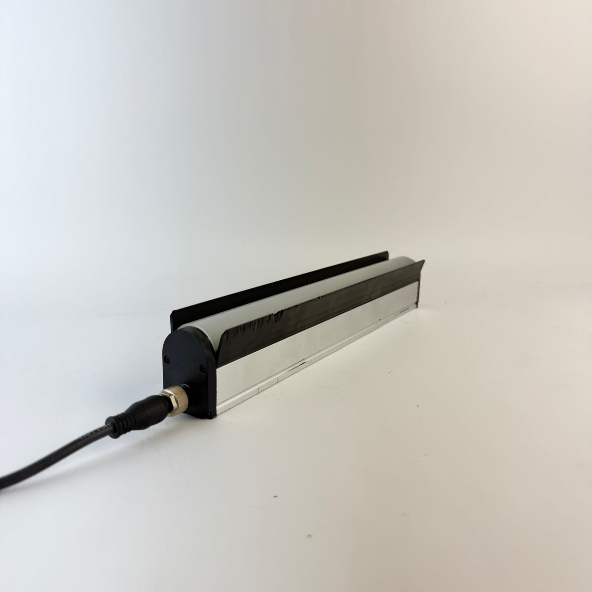 Banner Engineering WLB32C285EPBQ WLB32 LED Workstation Light Bar 285mm 12-30VDC