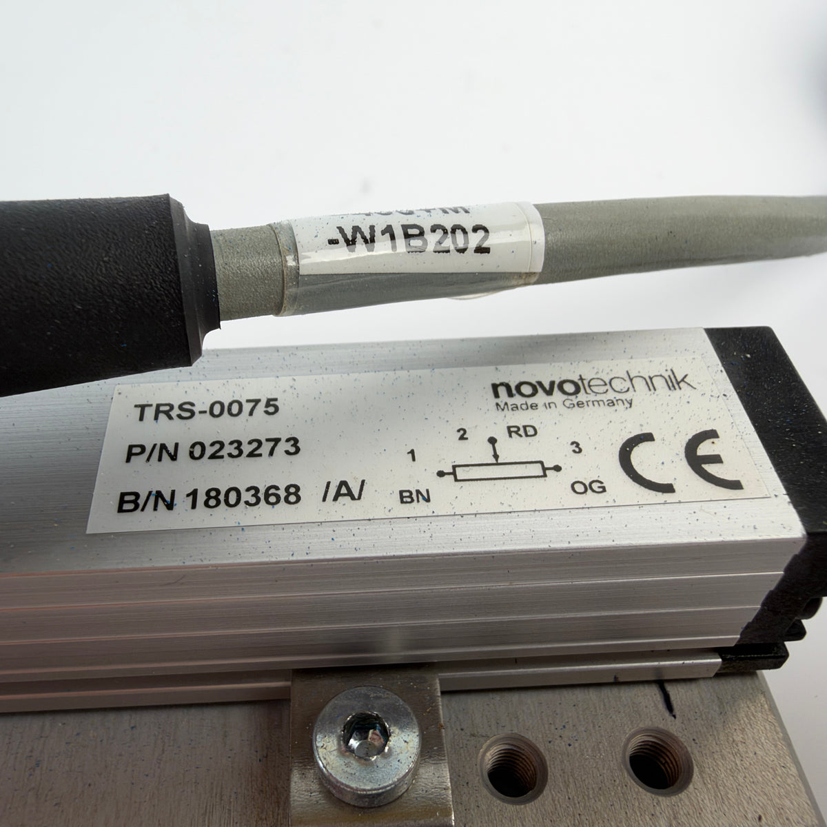 Novotechnik TRS-0075 023273 Linear Position Transducer 75mm with Cable and Mounting Plate