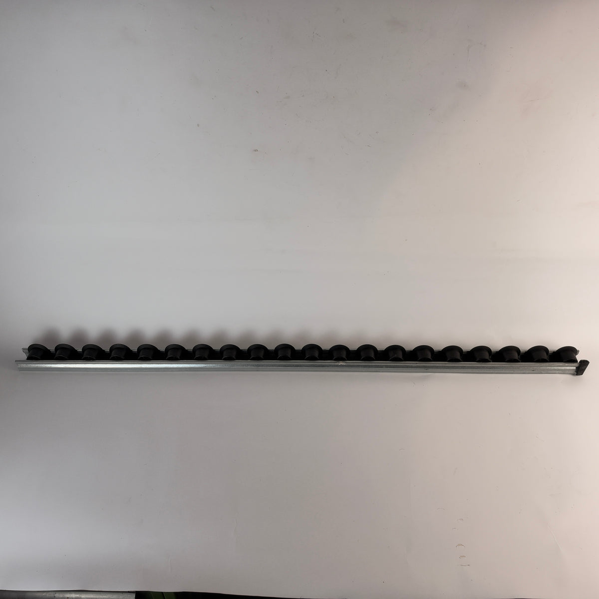 Industrial Gravity Roller Conveyor Track Metal Rail with Plastic Rollers