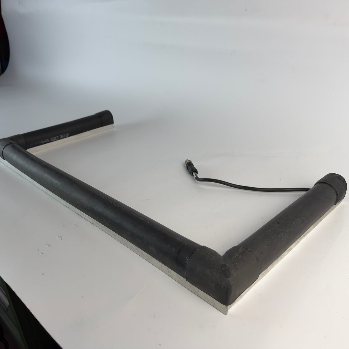 GELBAU Contact-Duo 001.10I 3100.0110I Safety Edge Profile with 3-Pin Connector