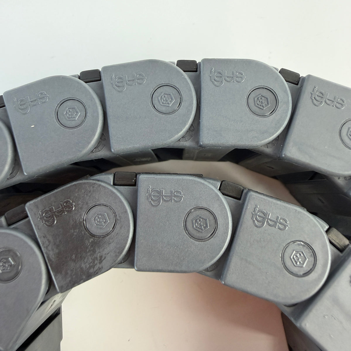 igus 09.30.028.0.ESD Series 09 ESD Cable Carrier 30 Links 640mm
