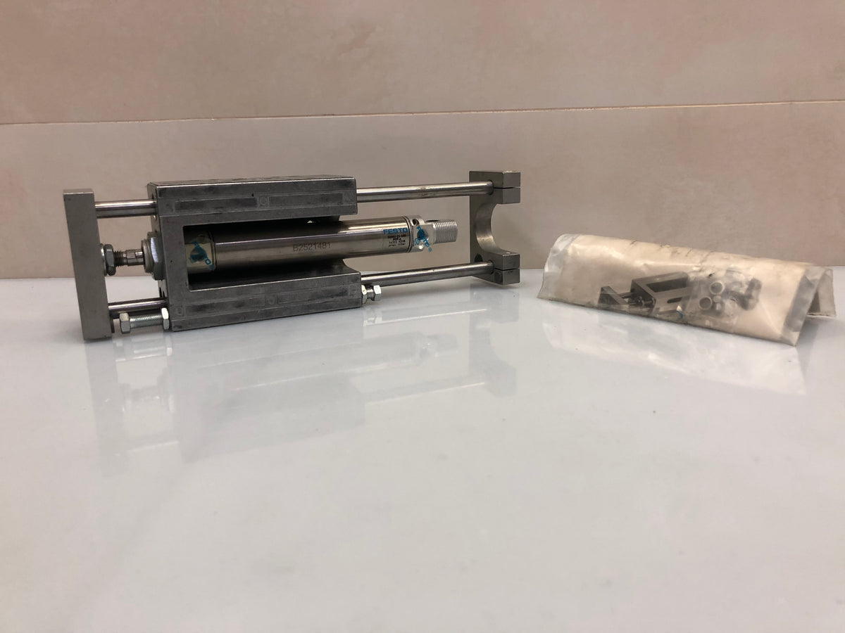 Festo SLE-25-100-KF-A-G 150092 Linear drive with Festo DSNU-25-100-PPP-A 14322 Cylinder