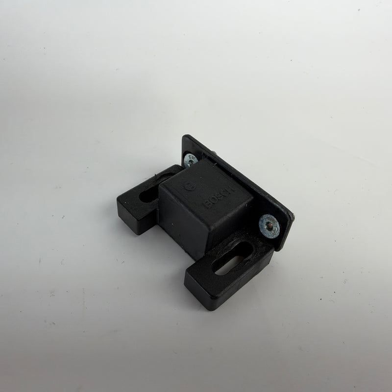 Bosch 9155152483 Magnetic Door Catch with Metal Strike Plate