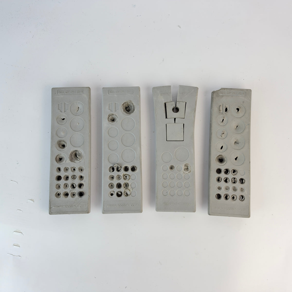 icotek KEL-DP 24/26 A & KEL-QTA 24/2 DP18 A Cable Entry Plates – Lot of 4