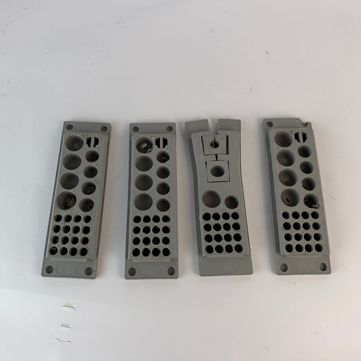icotek KEL-DP 24/26 A & KEL-QTA 24/2 DP18 A Cable Entry Plates – Lot of 4