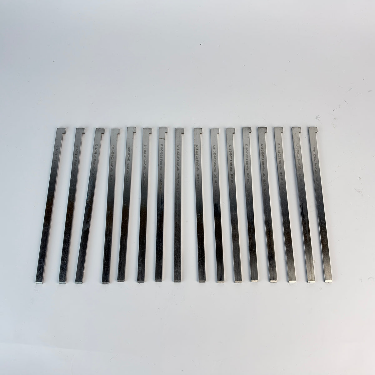 1211-353-02 Felső Villa Upper Fork Industrial Machine Metal Parts – Lot of 16