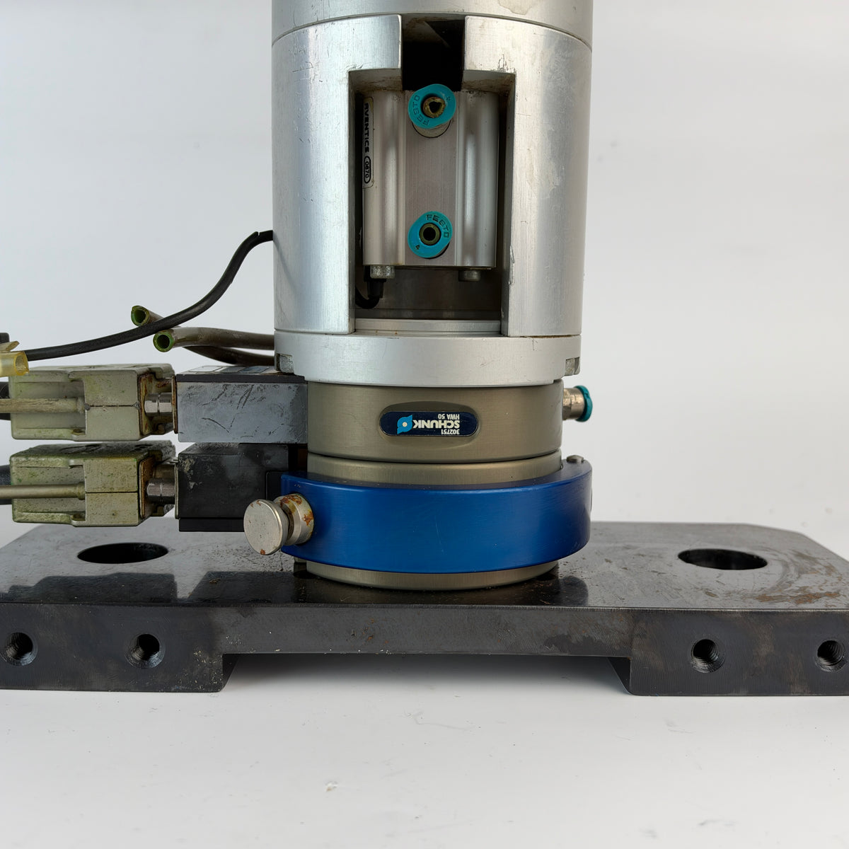 SCHUNK HWA 50 302751 + HWK 50 302750 Tool Changer Assembly with Pneumatic Cylinder