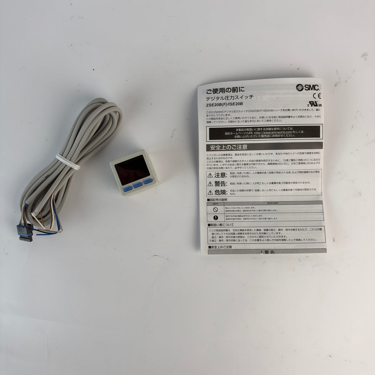 SMC ISE20B-T-M5-W Digital Pressure Switch 3-Screen Display PNP M5 -0.1 to 1 MPa