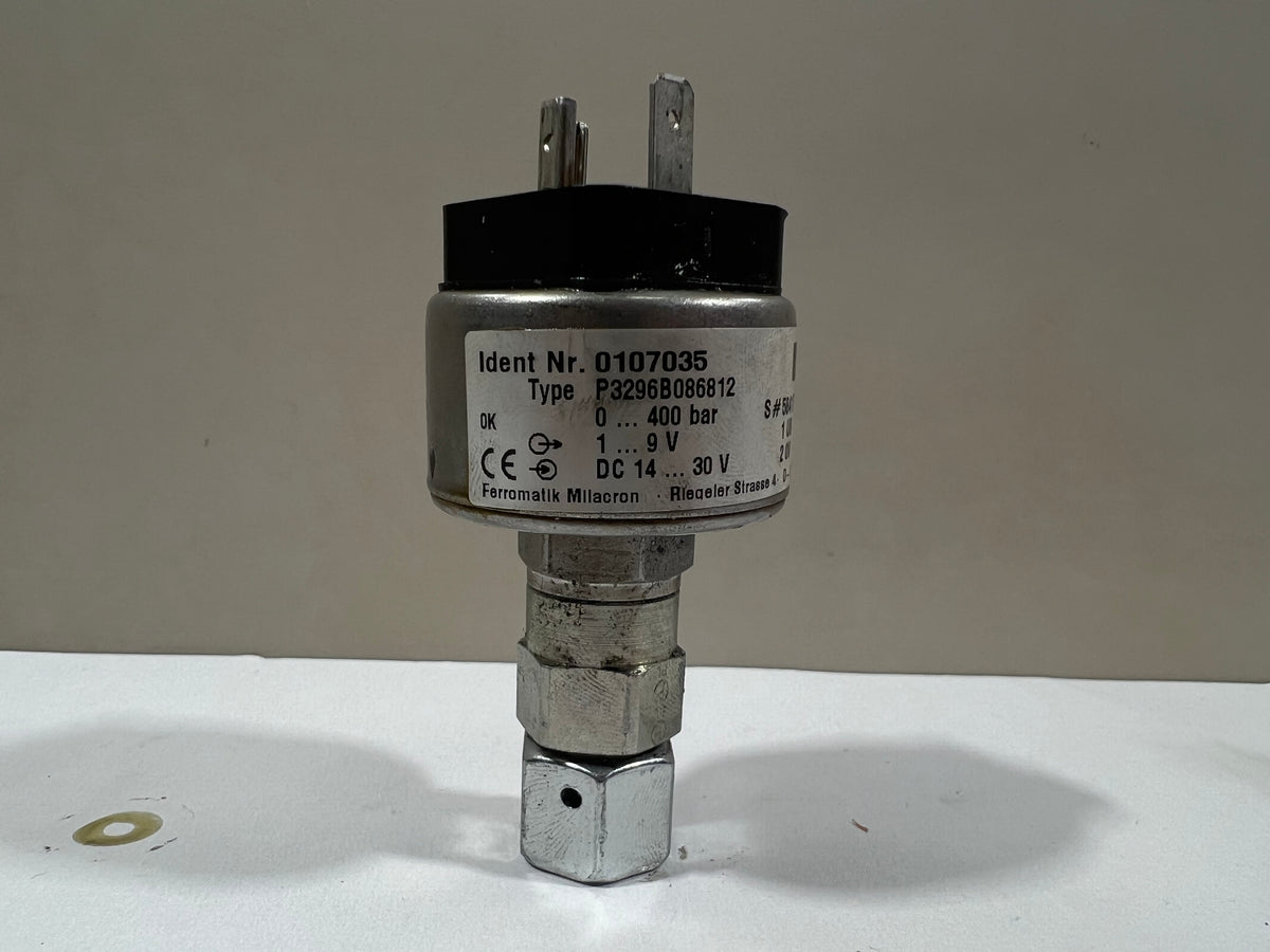 1x Tecsis / Ferromatik Milacron P3296B086812 400 bar Pressure Transmitter