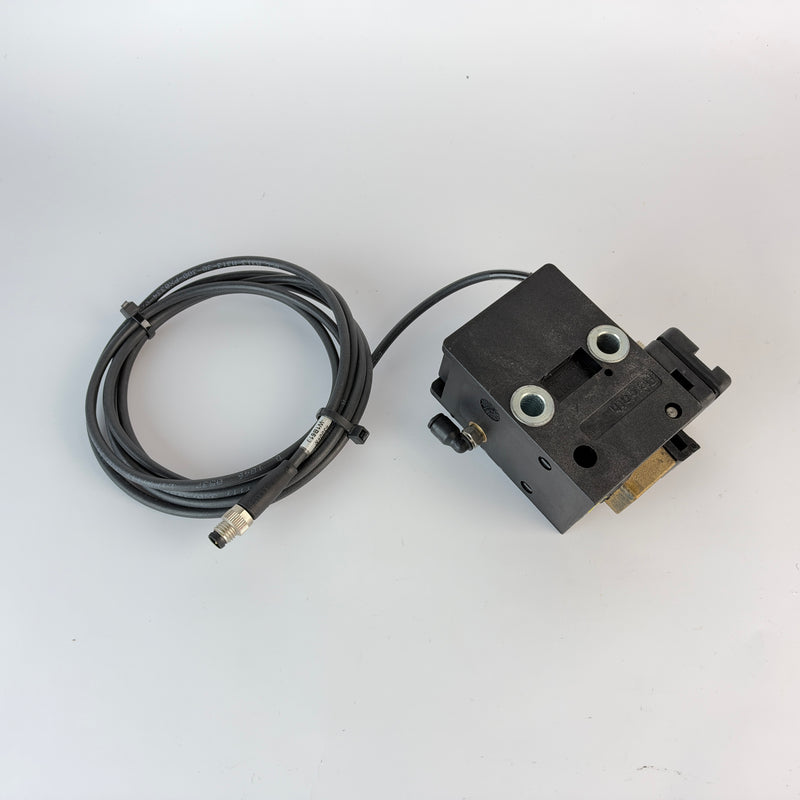 Bosch Rexroth 0842900300 VE 2 Pneumatic Stop Gate with 3842549813 Inductive Sensor & Cable
