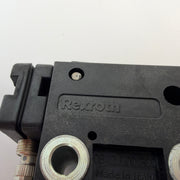 Bosch Rexroth 0842900300 VE 2 Pneumatic Stop Gate with 3842549813 Inductive Sensor & Cable
