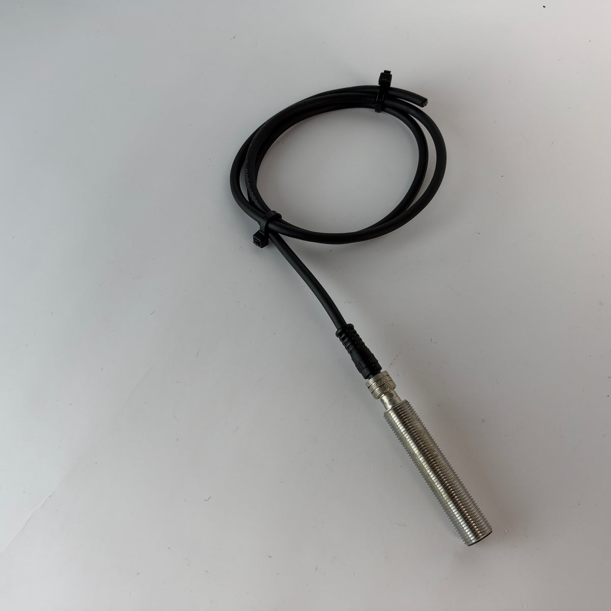 Bosch Rexroth 3842549812 M12 Inductive Proximity Sensor with Bosch 3842530309 Rocker Housing & Cable
