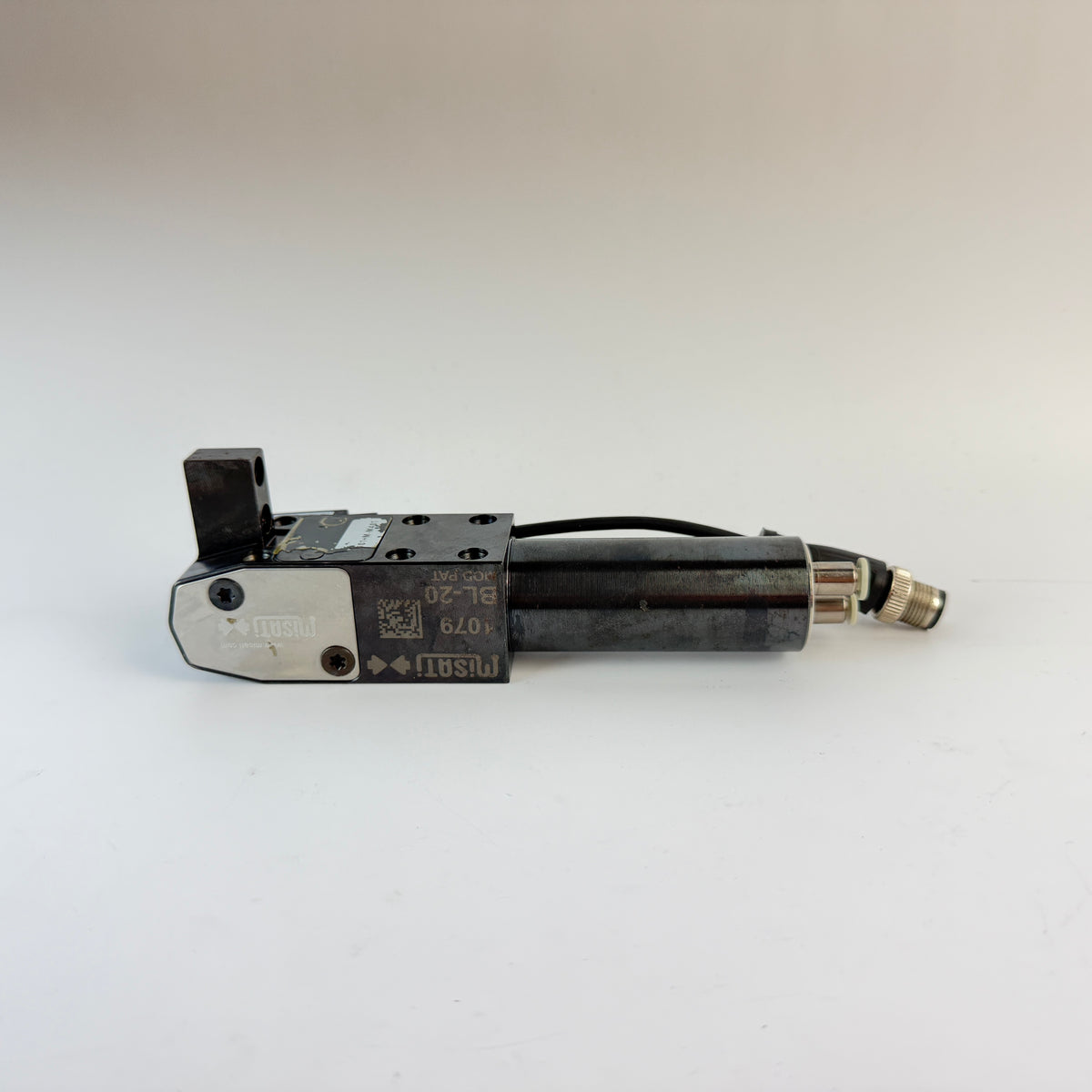 MISATI BL-20 Pneumatic Fastening Clamp Ø20 with Pepperl+Fuchs SI-1NS Sensor