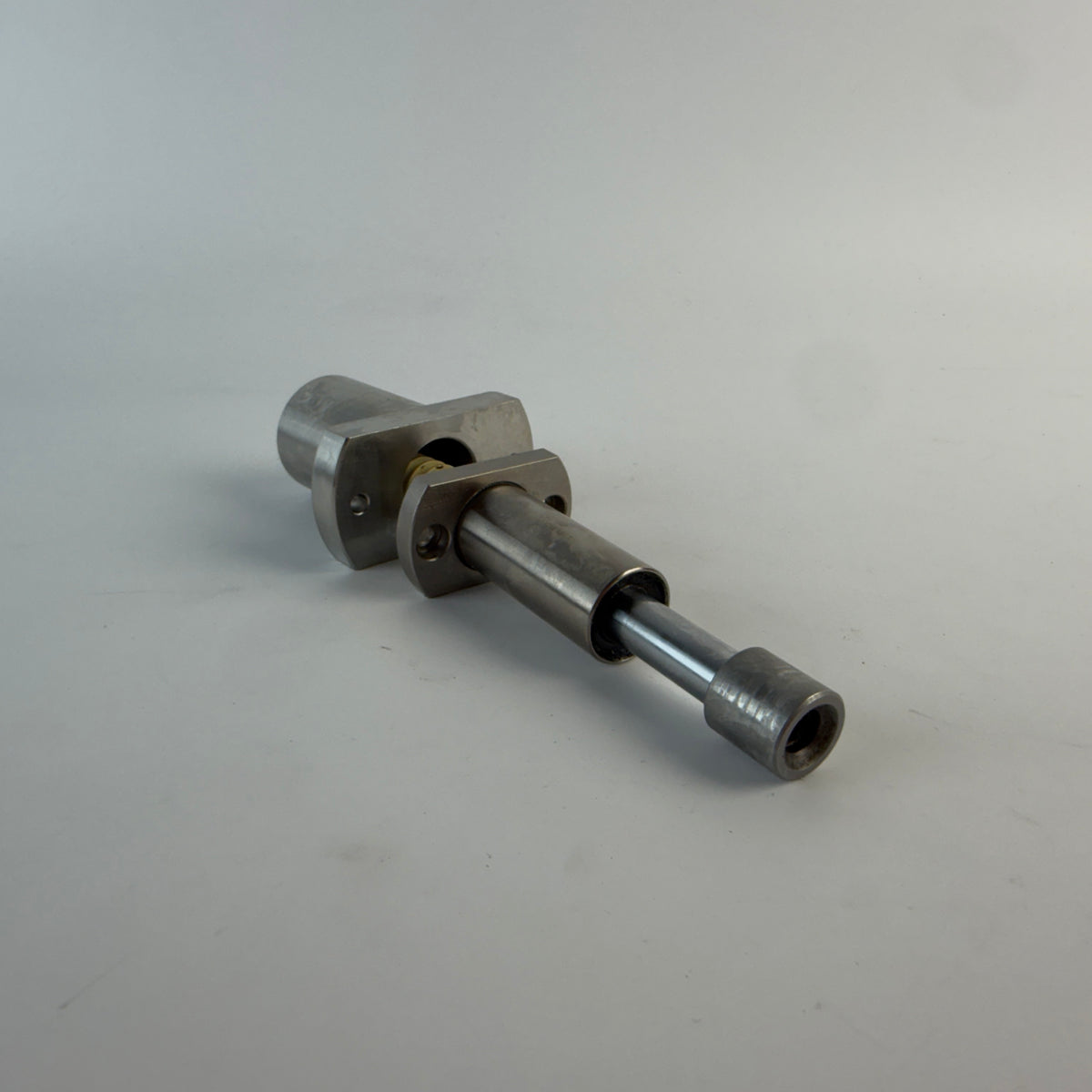 MISUMI LHICWMF10 10mm Flanged Linear Ball Bushing Assemblies – Lot of 2