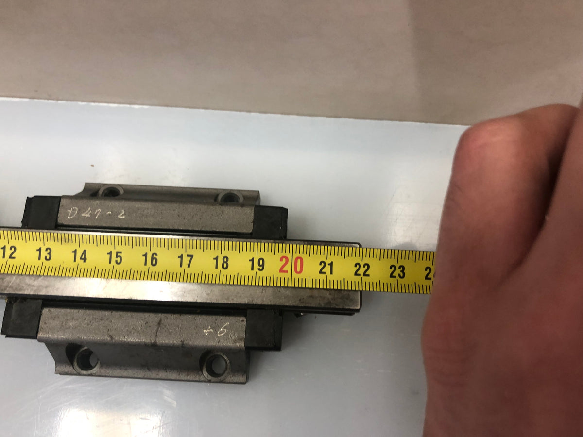 THK SHS20 Linear Guide – 2 SHS20 Bearing Blocks with 220mm Rail