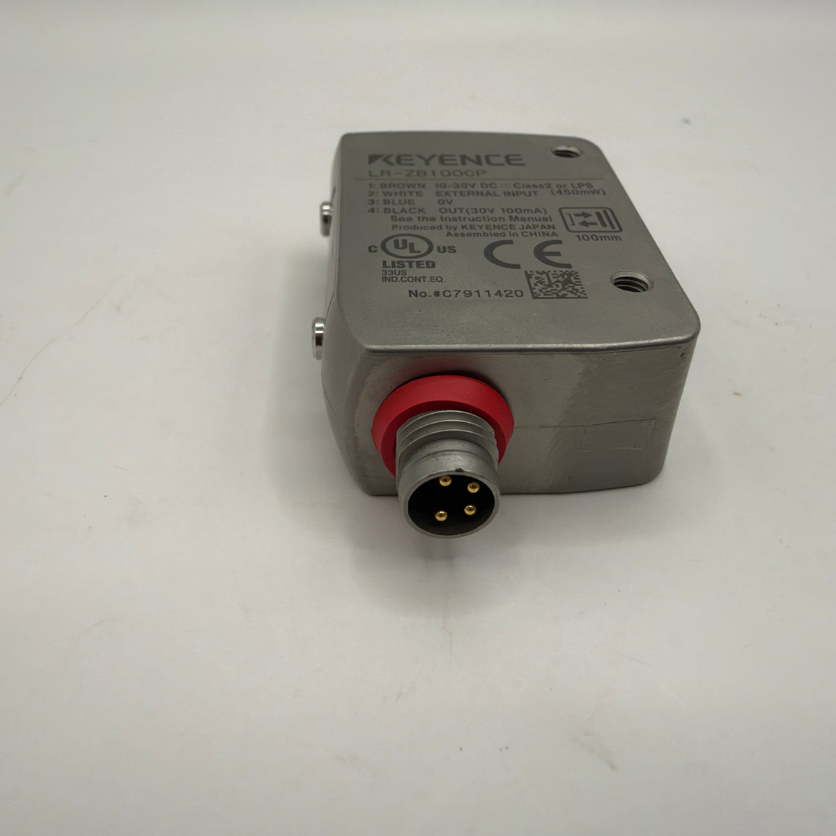 KEYENCE LR-ZB100CP CMOS Laser Distance Sensor PNP 100mm M8