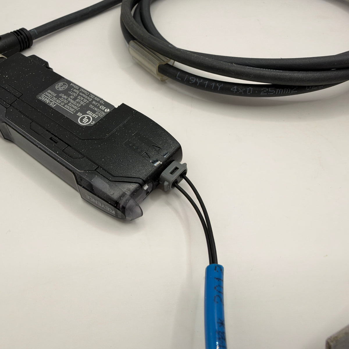 KEYENCE FS-N41C Digital Fiber Optic Sensor Amplifier with FU-57TZ Through-Beam Fiber Unit