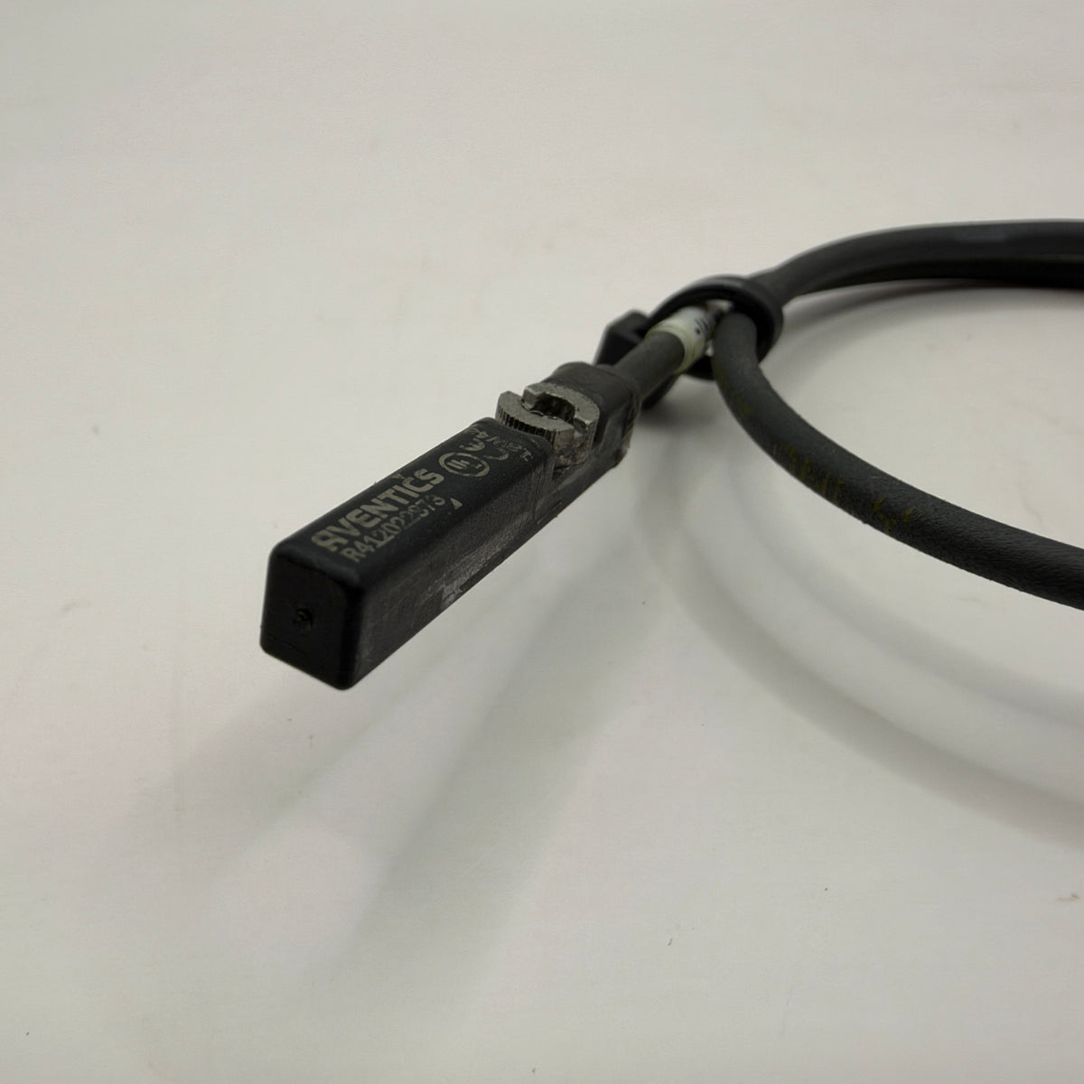 AVENTICS R412022873 Series ST6 Magnetic Proximity Sensor Reed NO M8 3-Pin