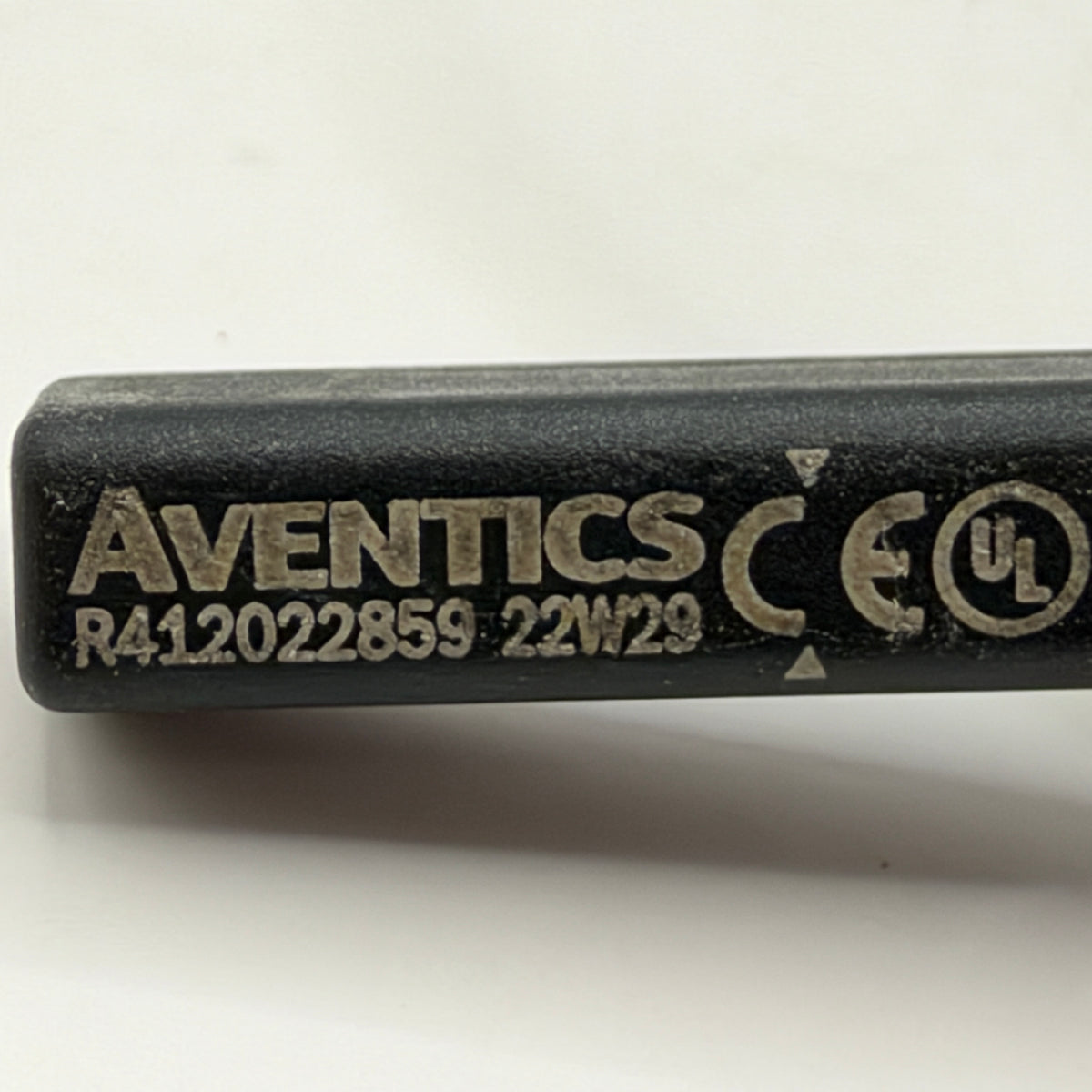 AVENTICS R412022859 ST6-PN-M08T-030 Magnetic Cylinder Sensor PNP NO M8