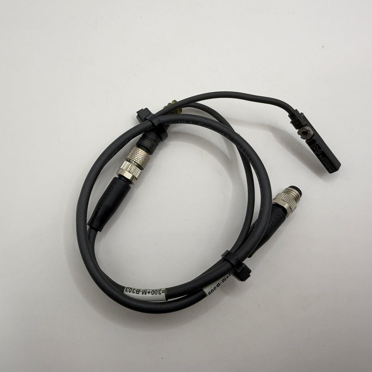 AVENTICS R412022859 ST6 PNP Magnetic Cylinder Sensor with BALLUFF Cable