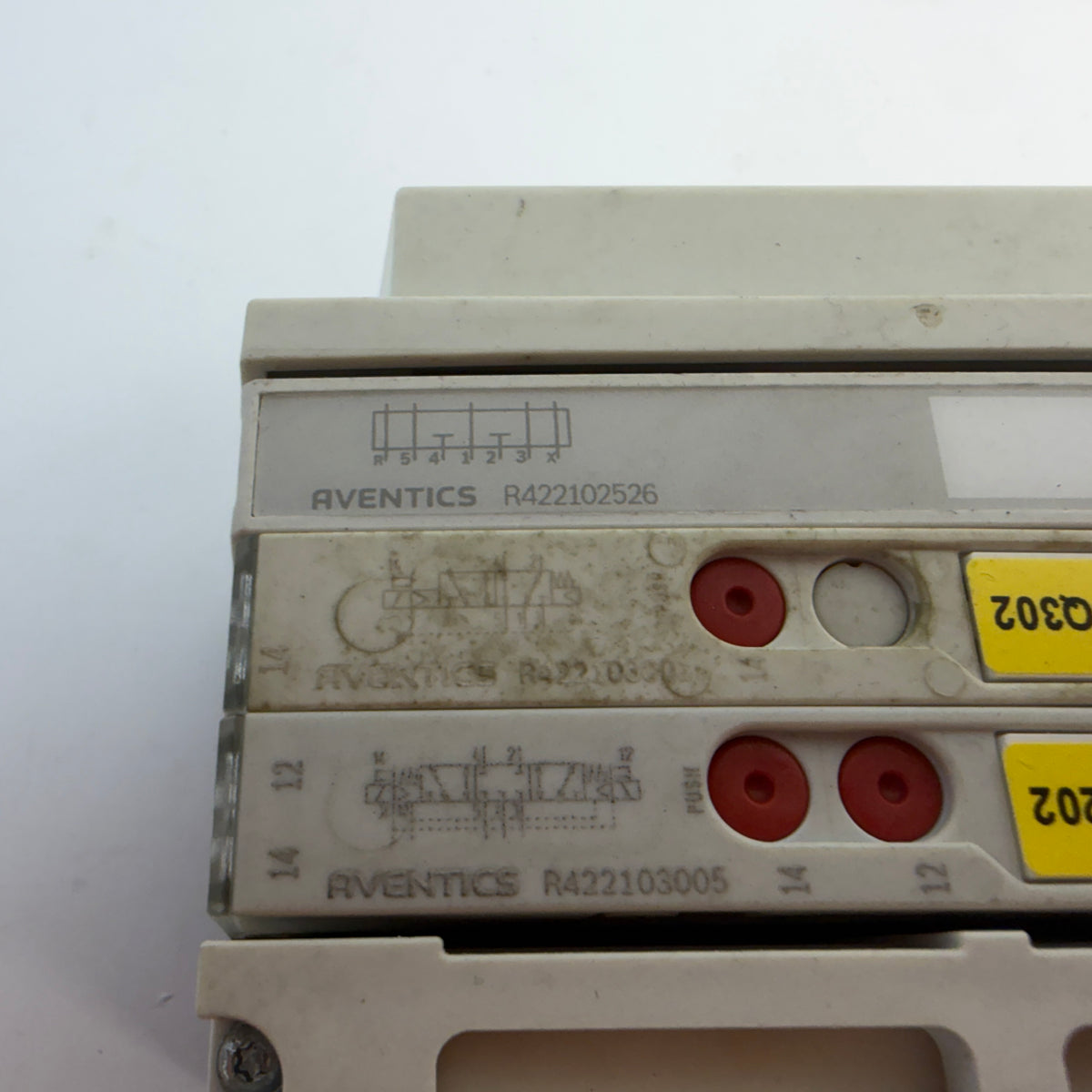 AVENTICS R480772884 AV05 Pneumatic Valve Island 24VDC with 2x R422103005 Valves