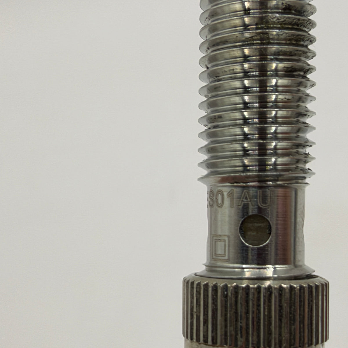 BALLUFF BES01AU Inductive Proximity Sensor M12 with 70cm BALLUFF Extension Cable