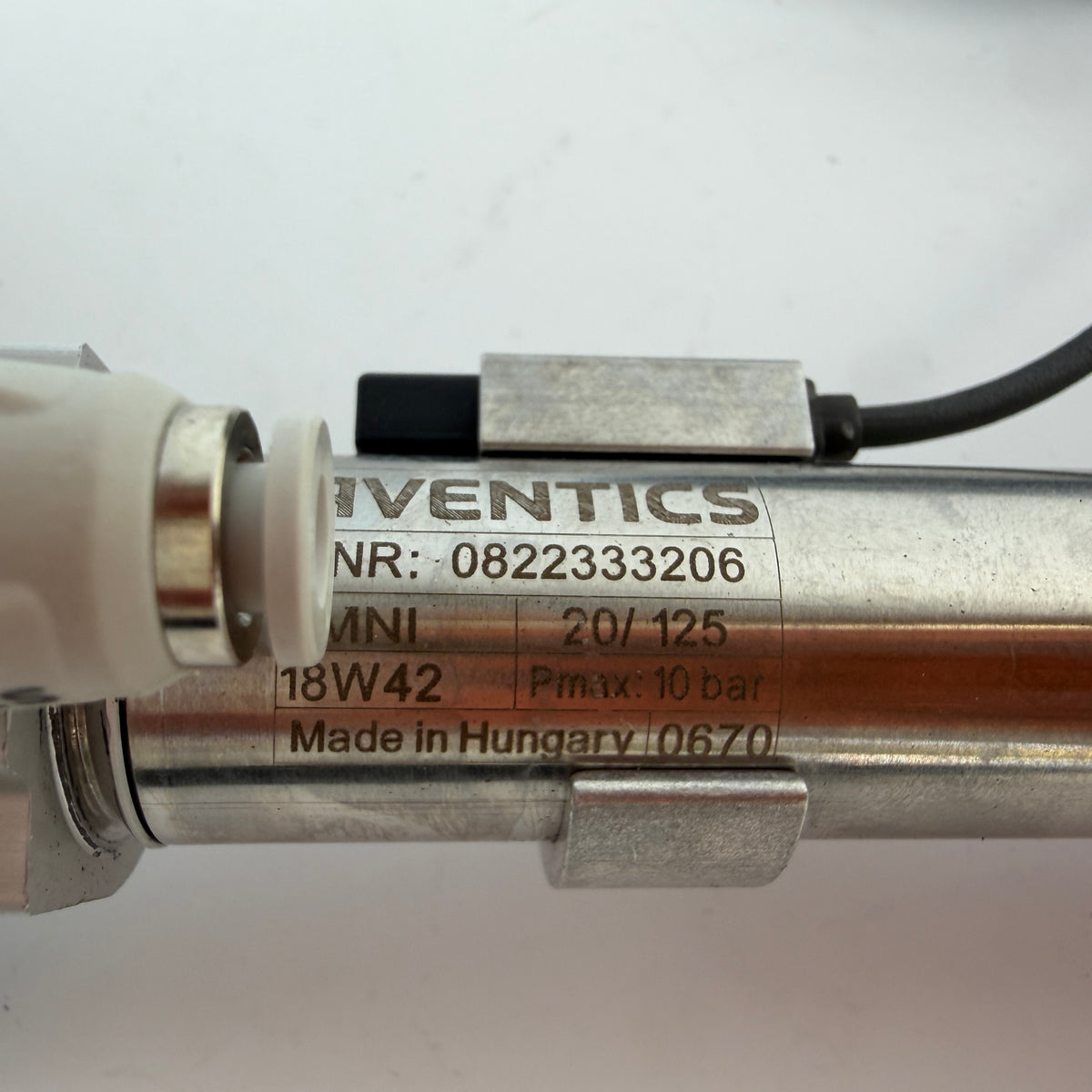 AVENTICS 0822333206 MNI Pneumatic Cylinder 20x125mm with 2 Sensors & Spring End Assembly