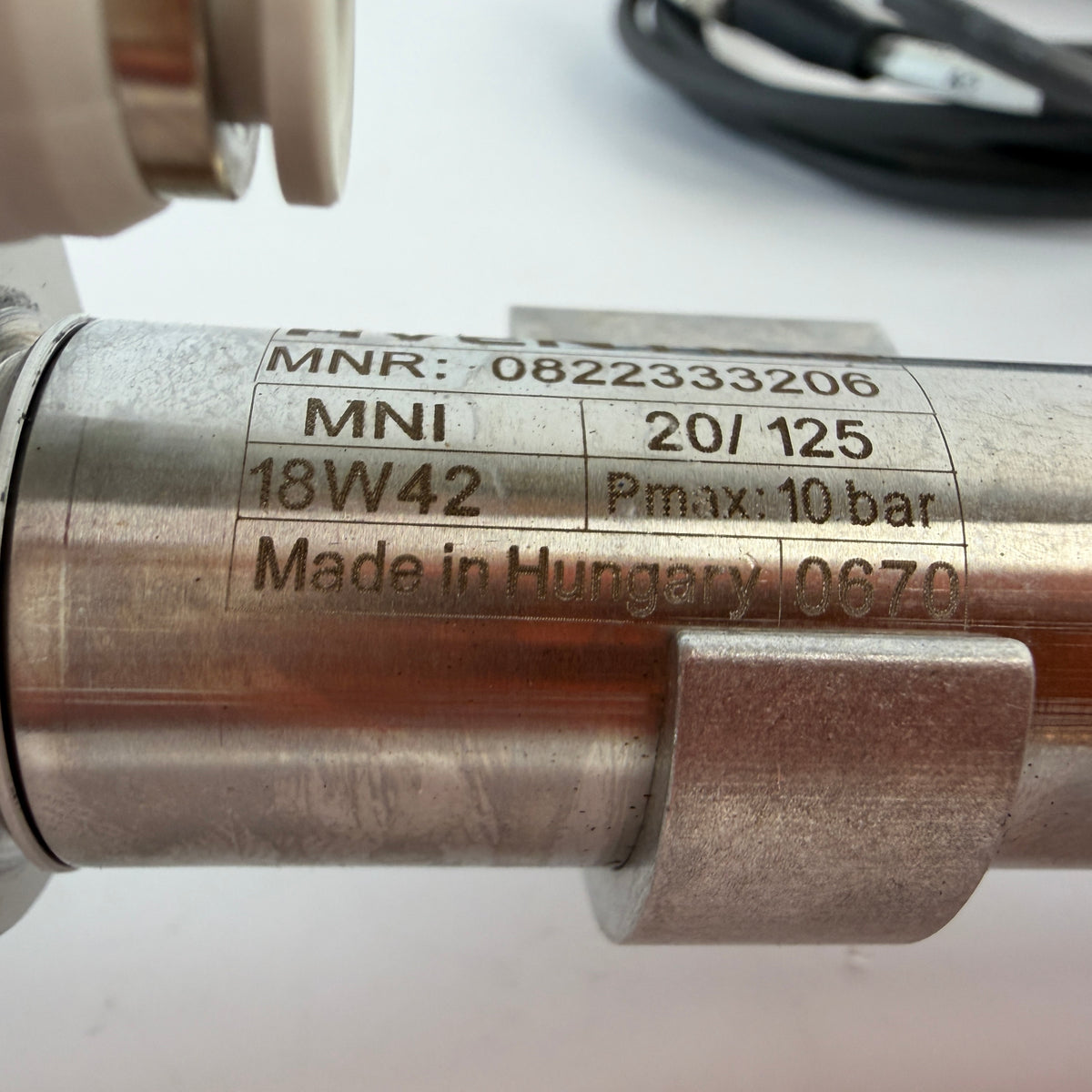 AVENTICS 0822333206 MNI Pneumatic Cylinder 20x125mm with 2 Sensors & Spring End Assembly