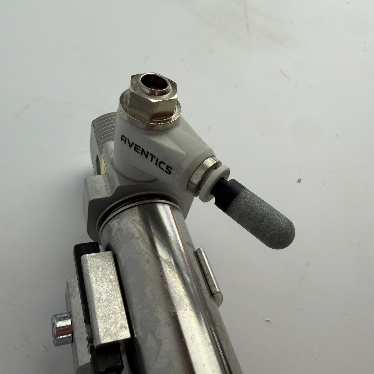 AVENTICS 0822333206 MNI Pneumatic Cylinder 20x125mm with 2 Sensors & Spring End Assembly